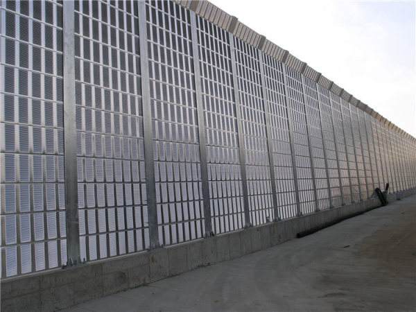 歐文斯科寧復(fù)合材料廠界隔音 歐文斯科寧復(fù)合材料廠界隔音